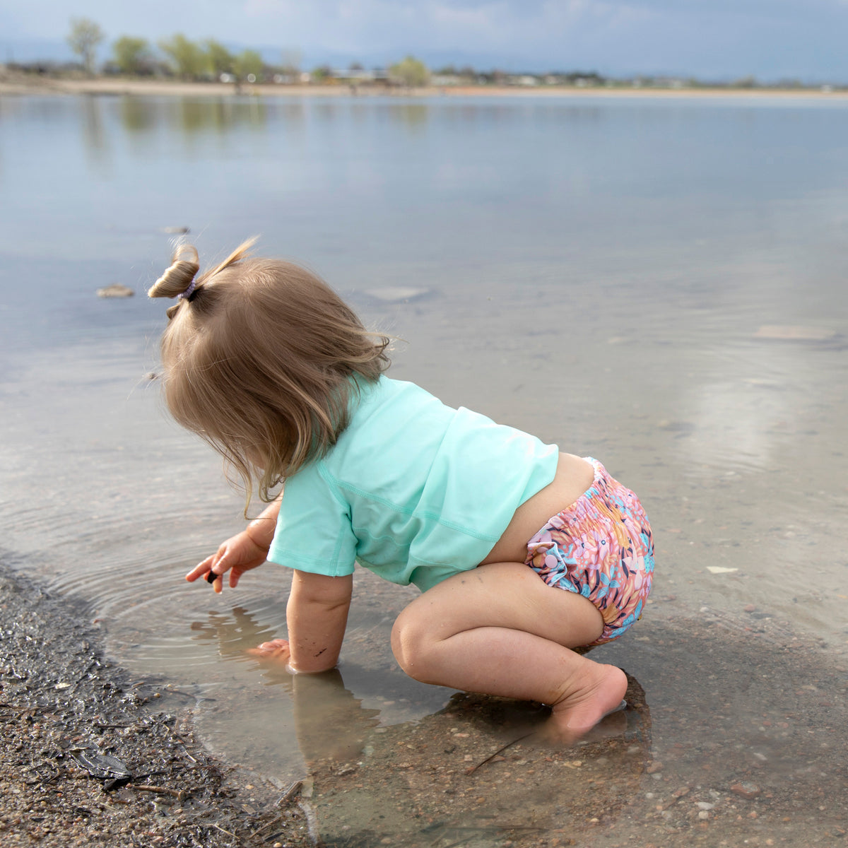 -Image of Thirsties Swim Diaper Intro Video